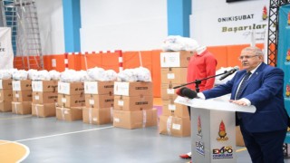 Onikişubat Belediyesi Spor Salonunda Amatör Spor Kulüplerine Destek