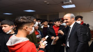 Başkan Okay Liseli Gençlerle Bir Araya Geldi
