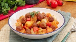 Köfteli Kağıt Kebabı Hazırlanışı