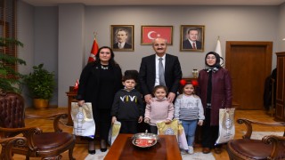 Necati Okay’a Makamında Sürpriz Bir Ziyaret Gerçekleştirildi