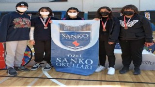Sanko Okulları Öğrencileri Okçuluk Müsabakasında