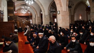 Tüm Camilerde Mevlid-i Şerif Okundu