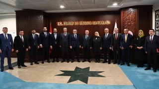 Bakan Kirişçi’ye Kahramanmaraş Heyetinden Ziyaret