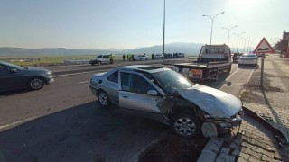 Kahramanmaraş'ta otomobiliyle polis noktasına daldı: 1’i polis 3 yaralı