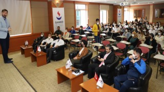 Efiloğlu Sanko Üniversitesi Öğrencileriyle Bir Araya Geldi