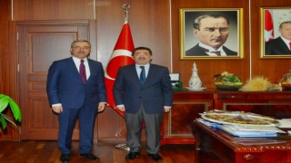 Başkan Güngör’den Bakan Yardımcısı Pakdil’e Ziyaret