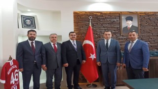 MEB İl Müdürü Kahraman, Nurhak'ta Ziyaretler Gerçekleştirdi