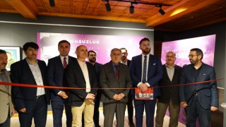 ‘Sonsuzluk’ Sergisi Sanatseverlerle Buluştu