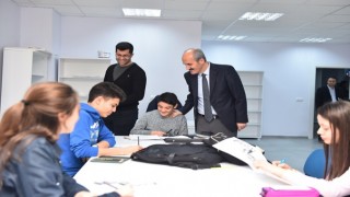 Başkan Okay Öğrencilere Başarılar Diledi