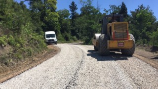 Büyükşehir Andırın’da Yol Çalışmalarına Devam Ediyor