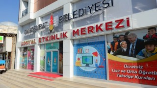 Kahramanmaraş Onikişubat Belediyesi, Üniversite Tercihlerinde De Öğrencilerin Yanında