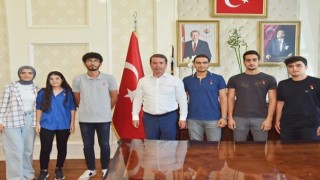 Başkan Okumuş;Her Alanda Desteğimizi Esirgemediğimiz Gençlerimiz, Bizim En Büyük Hazinemiz