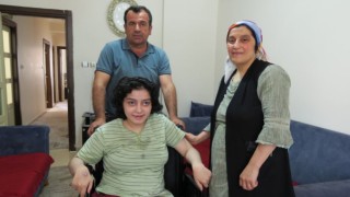 En ‘Özel’ Hediyeyi Mutlulukla Karşıladılar
