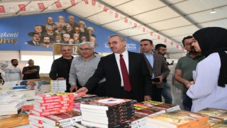 Başkan Hayrettin Güngör: “Anadolu’nun En Büyük Kitap Fuarına Davetlisiniz”