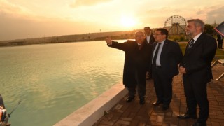Bakan Yardımcısı Pakdil, EXPO 2023 Sergi Alanı’nda incelemelerde bulundu