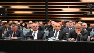 Başkan Güngör, AK Parti Yerel Yönetimler Başkanlığı İstişare Toplantısı’na Katıldı