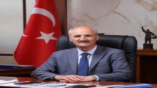 Başkan Okay, Bayrak Olayı, Diriliş Ruhunun Canlandığı Büyük Bir Destandır
