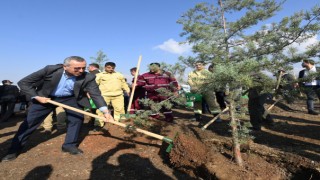 Kahramanmaraş ‘Türkiye Yüzyılına Nefes’ Oluyor