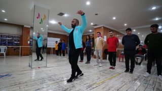 Halk Oyunları KAMEK’le Yaşatılıyor