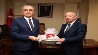 Başkan Güngör’den Rektör Bakan’a “Hayırlı Olsun” Ziyareti