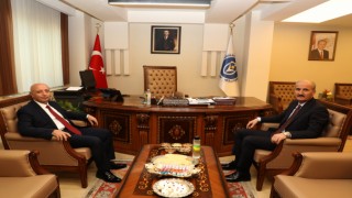 Başkan Okay’dan, KİÜ Rektörü Bakan’a “Hayırlı Olsun” Ziyareti