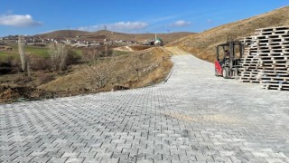 Büyükşehir Ekinözü’nde Ulaşım Yatırımlarını Sürdürüyor
