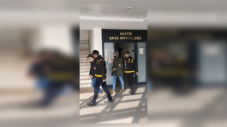 Hırsızlık ve Cinsel İstismar Suçundan Aranan 2  Şahıs Yakalandı