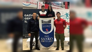 Sanko Okulları Yüzücüleri Bölge Birincisi ve Üçüncüsü Oldu