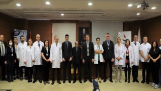 Sanko Üniversitesi Hastanesinde İlk Canlı Vericili Karaciğer Nakli
