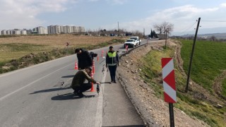Depremde Hasar Alan Arterler Bir Bir Ulaşıma Açılıyor