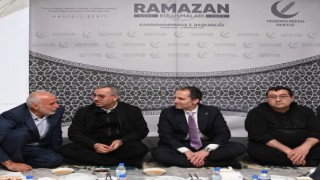 Başkan Güngör, İftar Programında Erbakan ile Bir Araya Geldi