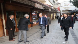 BAŞKAN OKAY, KAPALI ÇARŞI ESNAFINI ZİYARET ETTİ
