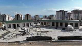 Geçici Esnaf Çarşılarının Kurulumu Sürüyor