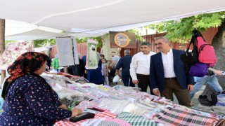 Başkan Güngör, Esnafın Yanında