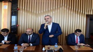 Başkan Güngör; “Teşkilatımızla Birlikte Şehrimiz İçin Gayret Gösteriyoruz”