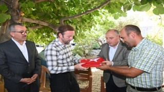 Başkan Güngör, 15 Temmuz Şehidi Niyazi Ergüven’in Ailesini Ziyaret Etti