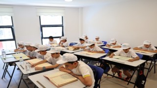 Onikişubat Belediyesi’nin yaz kursları açıldı