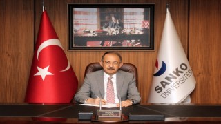 Rektör Güner Dağlı: “15 Temmuz, Türk Milletinin Demokrasiye Bağlılığını, Birlik ve Beraberliğini, Tüm Dünyaya Bir Kez Daha Gösterdiği Tarihtir”