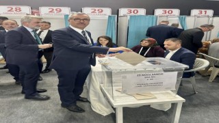 Başkan Güngör, AK Parti 4. Olağanüstü Büyük Kongresi’ne Katıldı