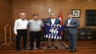 Başkan Güngör, Karaziyaret Spor Yönetimini Ağırladı