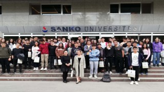 Gaziantep TOBB Fen Lisesi 12’nci sınıf öğrencileri SANKO Üniversitesini ziyaret etti.