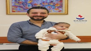 BEBEĞE AMELİYATSIZ KULAK ŞEKİLLENDİRME TEDAVİSİ