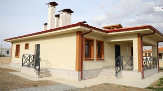 Adıyaman'da 29 Köy Evi Depremzedelere Teslim Edildi!