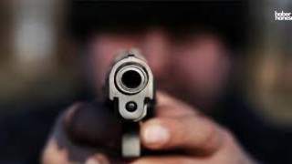 İstanbul'da Dehşet Veren Cinayet: Üvey Anne Uyuşturucu Parası İçin Sokakta Öldürüldü!