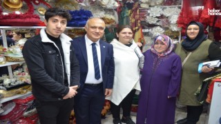 İyi Partili Başkan Adayı Dr. Selahaddin Can, Tarihi Kapalı Çarşı Esnaflarını Ziyaret Etti