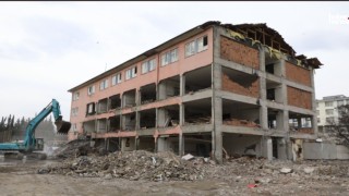 Kahramanmaraş'ta Depremin Yıl Dönümünde Eğitime 1 Gün Ara!