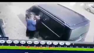 Kahramanmaraş'ta Skandal Görüntüler: Sokak Ortasında Fuhuş!