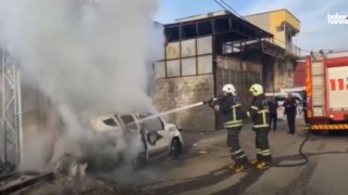 Kahramanmaraş Yeni Sanayi Sitesi'nde Otomobil Alevlere Teslim Oldu