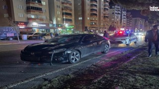 Kahramanmaraş'ta Yolun Karşısına Geçmek İsteyen Yayalara Otomobil Çarptı!