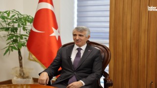 Vali Ünlüer, Emek ve Dayanışma Günü Dolayısıyla Emekçileri Kutladı
